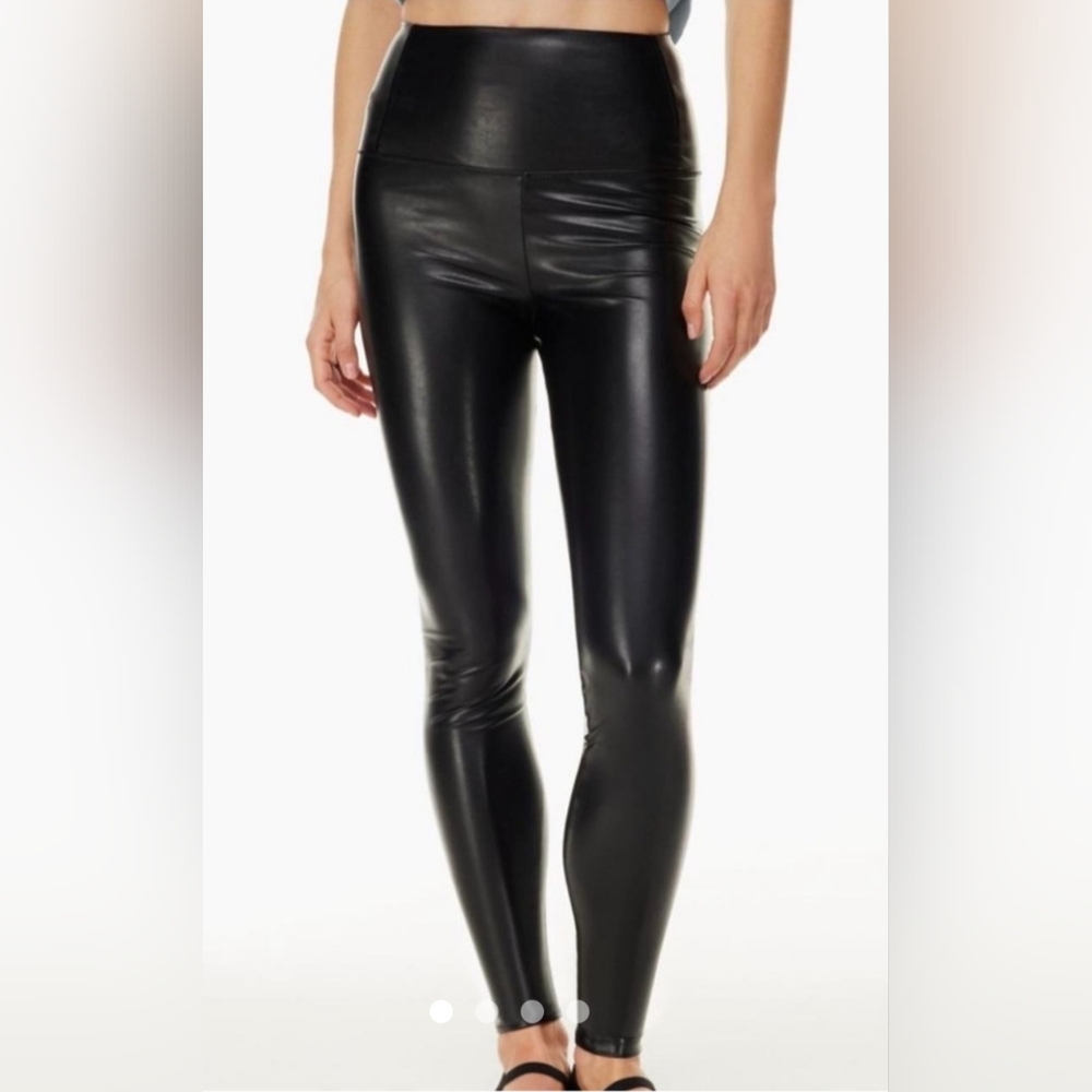Wilfred-Free High-Rise Faux Leather Leggings in Black (Tall)